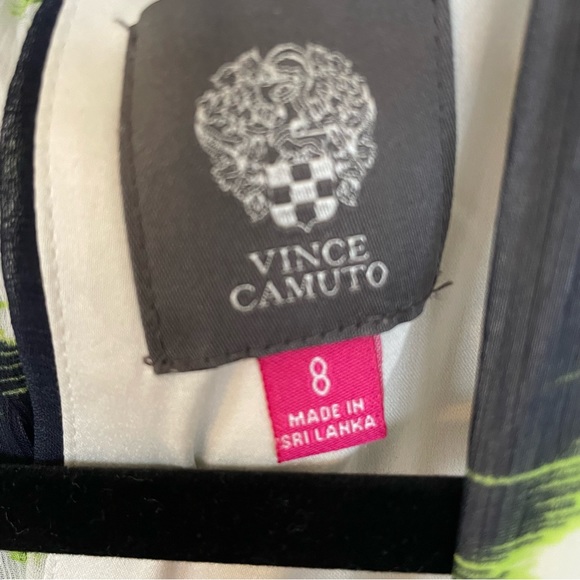 Vince Camuto Maxi Dress - Picture 4 of 5